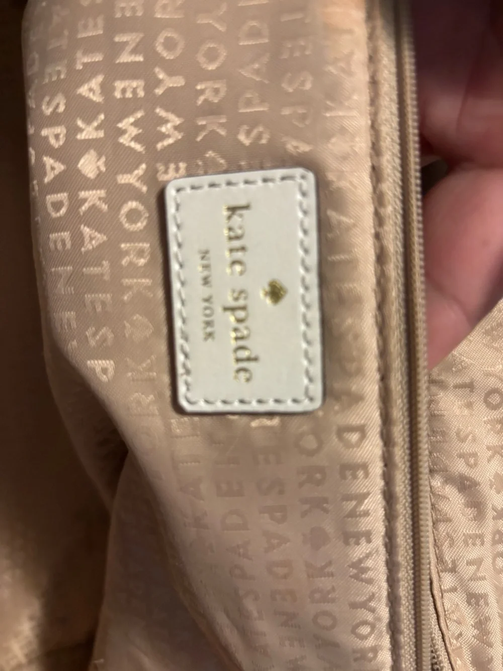 Kate Spade Large Laurel Magnolia Trapeze Satchel - Picture 2 of 16